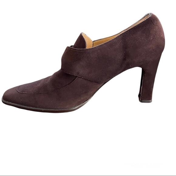 Ralph Lauren Made in Spain Brown Suede Classic Heels size 7. Leather upper. - Picture 3 of 10